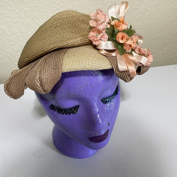 Vintage Floral Decorated Easter/ Spring Women's Hat. Good Vintage Condition. - Picture 10 of 11
